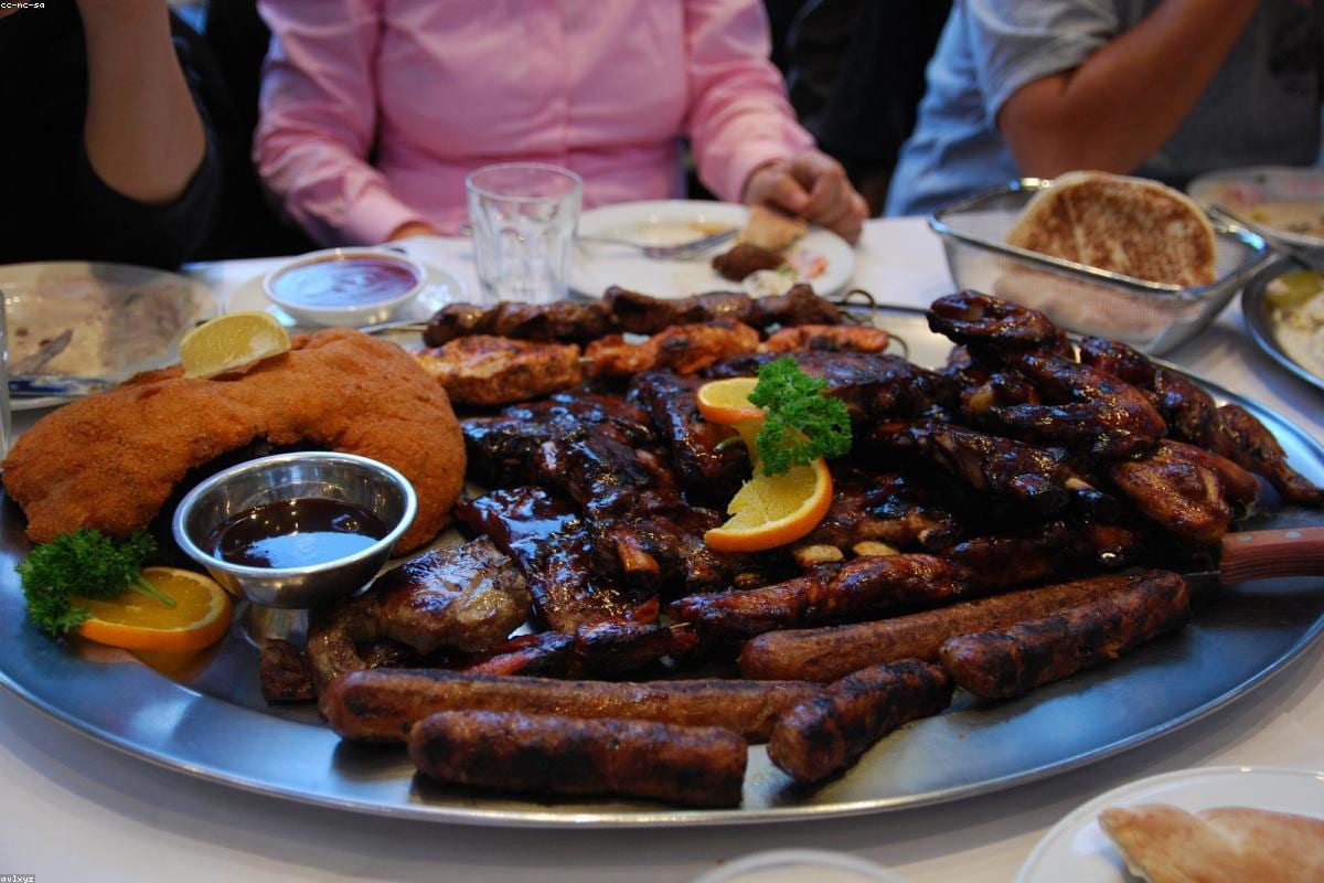 Ćevapi u somunu — domaći recept